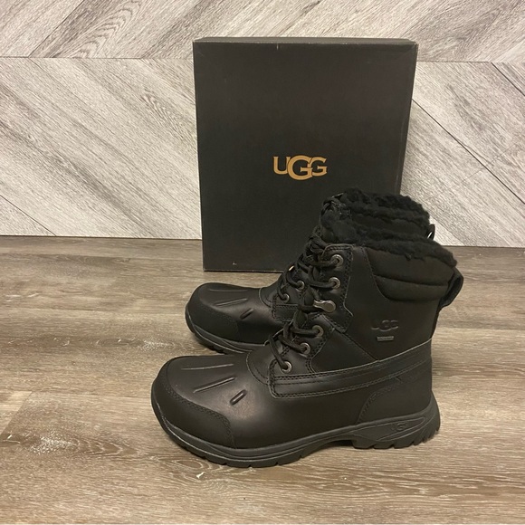 UGG | Men’s Felton Black WaterProof Leather Snow Boots NEW - Picture 9 of 15